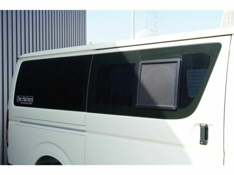 HIACE VAN-40