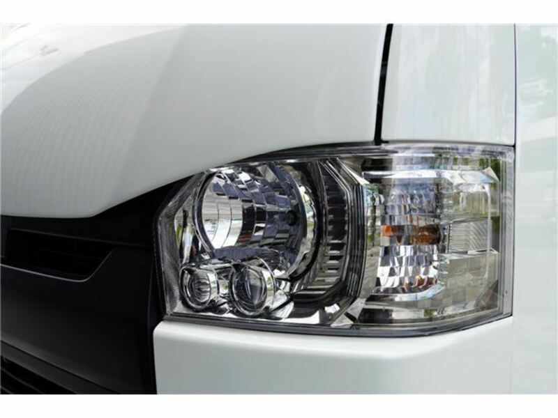 HIACE VAN-15