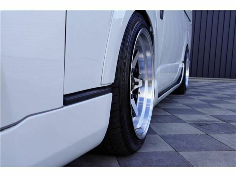 HIACE VAN-19
