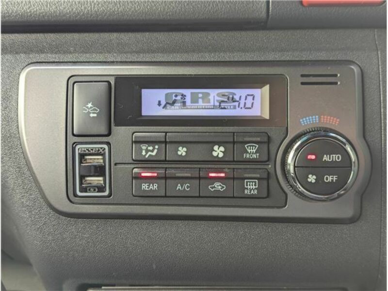 HIACE VAN-26