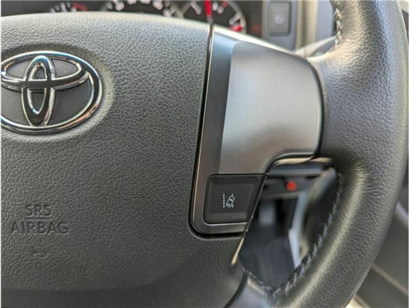 HIACE VAN-32