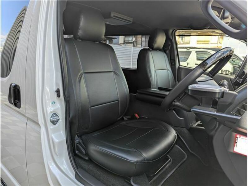 HIACE VAN-35