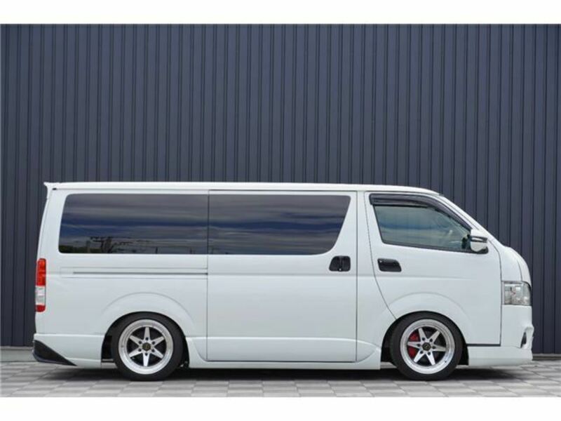 HIACE VAN-47