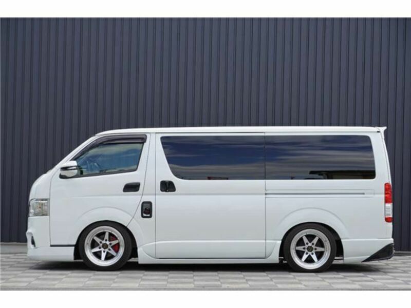 HIACE VAN-48