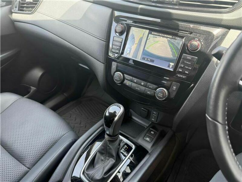 X-TRAIL-12