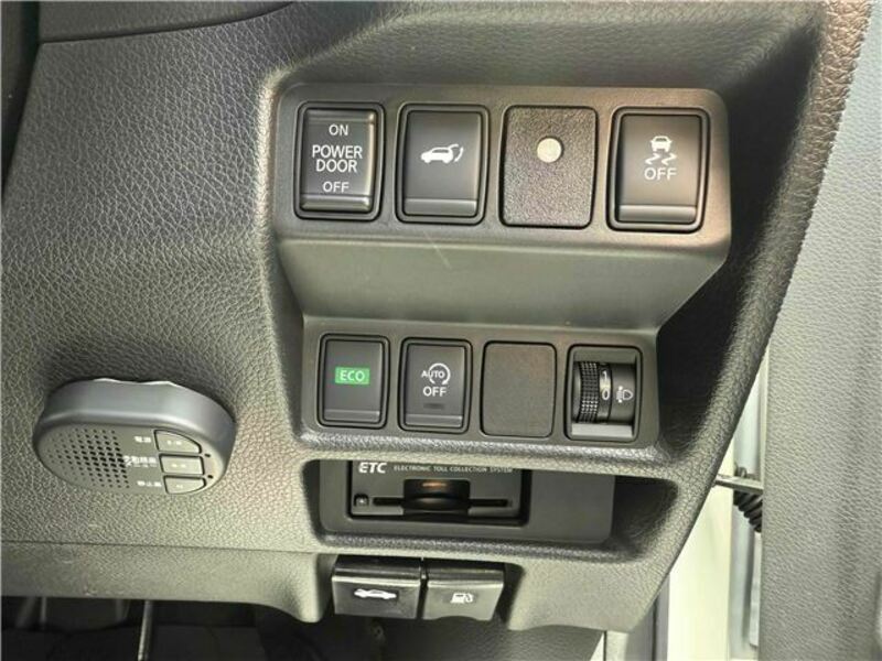 X-TRAIL-17