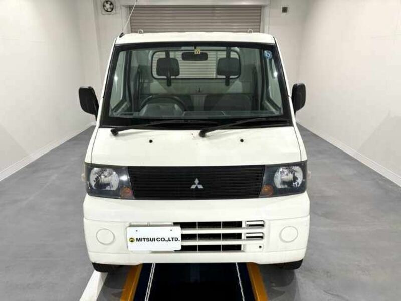 MINICAB TRUCK