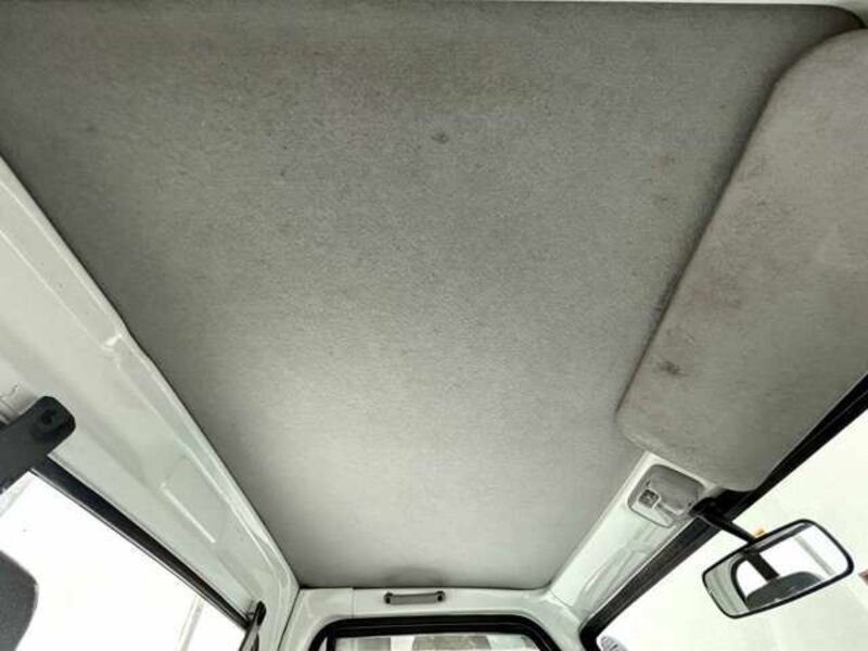 MINICAB TRUCK