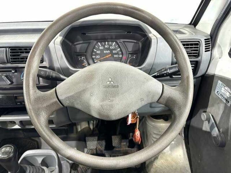 MINICAB TRUCK