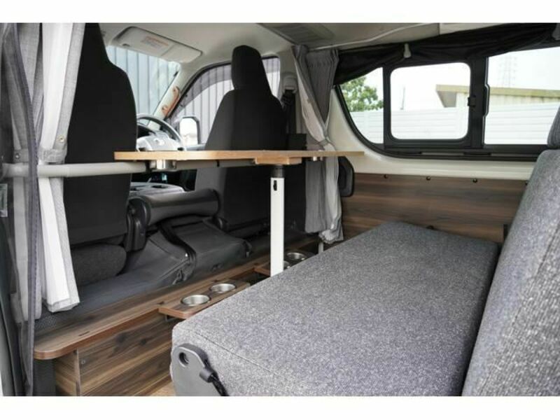 HIACE VAN-21