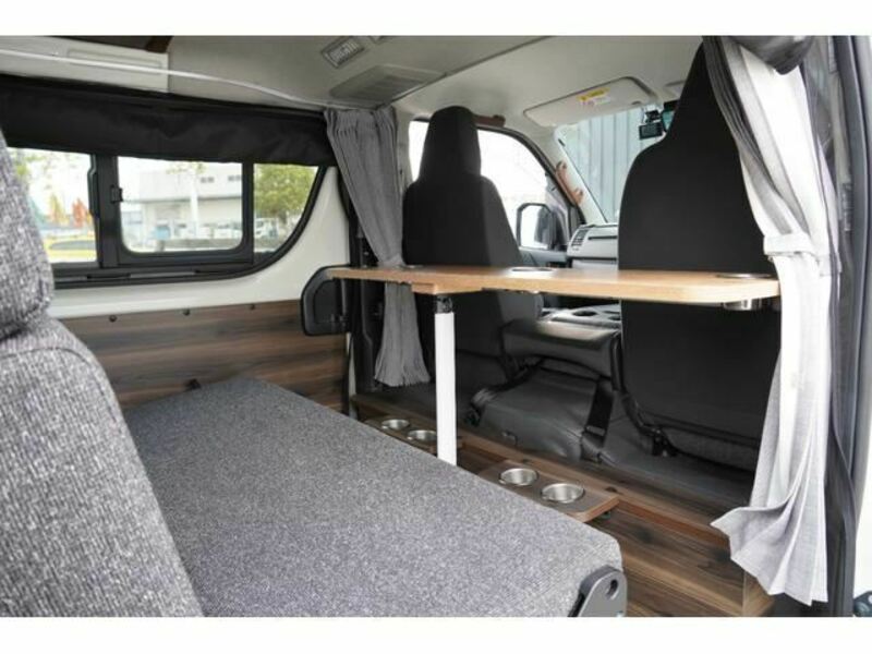 HIACE VAN-22