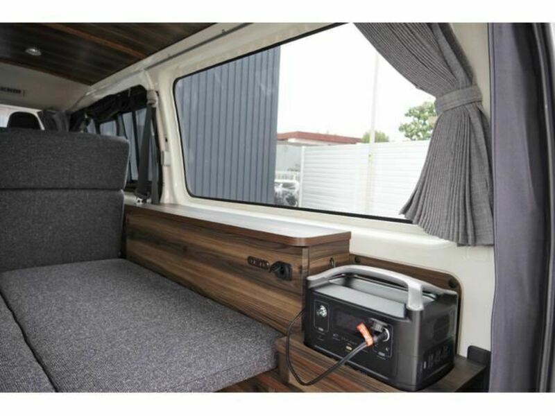 HIACE VAN-29