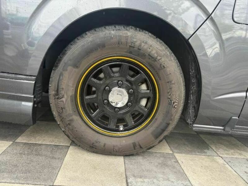 HIACE VAN-27