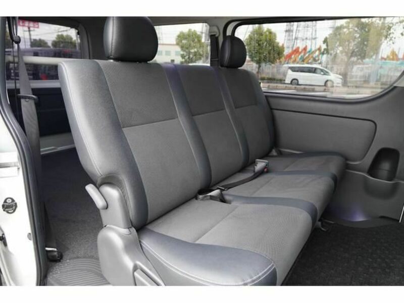 HIACE VAN-25