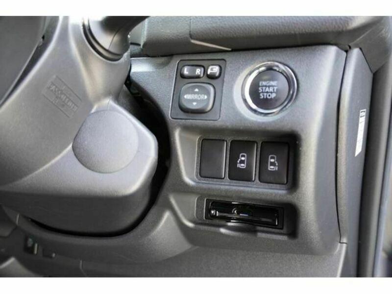 HIACE VAN-8