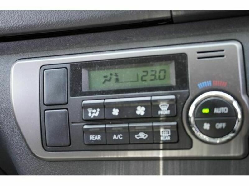 HIACE VAN-19