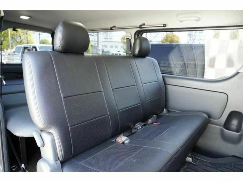 HIACE VAN-31