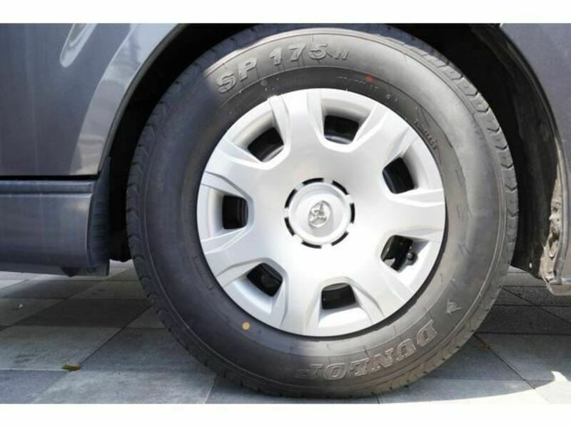HIACE VAN-38