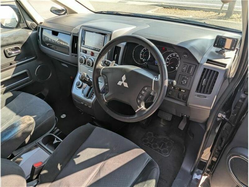 DELICA D5-13