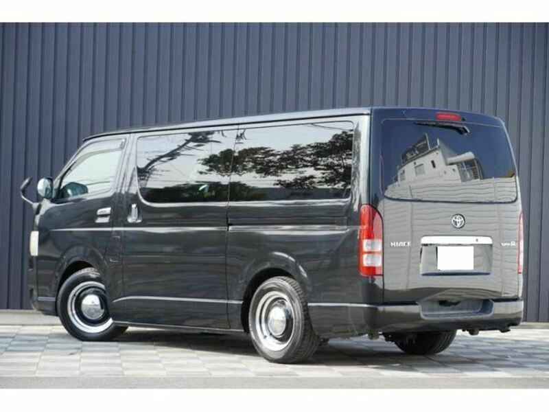 HIACE VAN-1