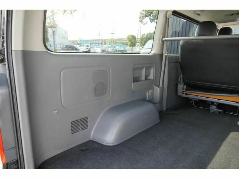 HIACE VAN-10