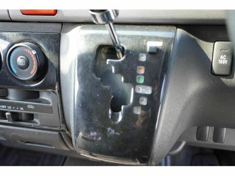 HIACE VAN-39