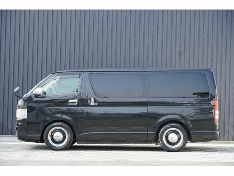 HIACE VAN-47