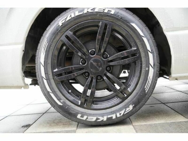 HIACE VAN-23