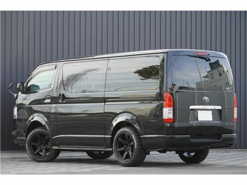 HIACE VAN