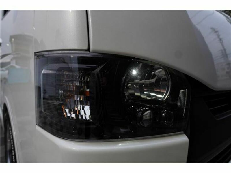 HIACE VAN-12