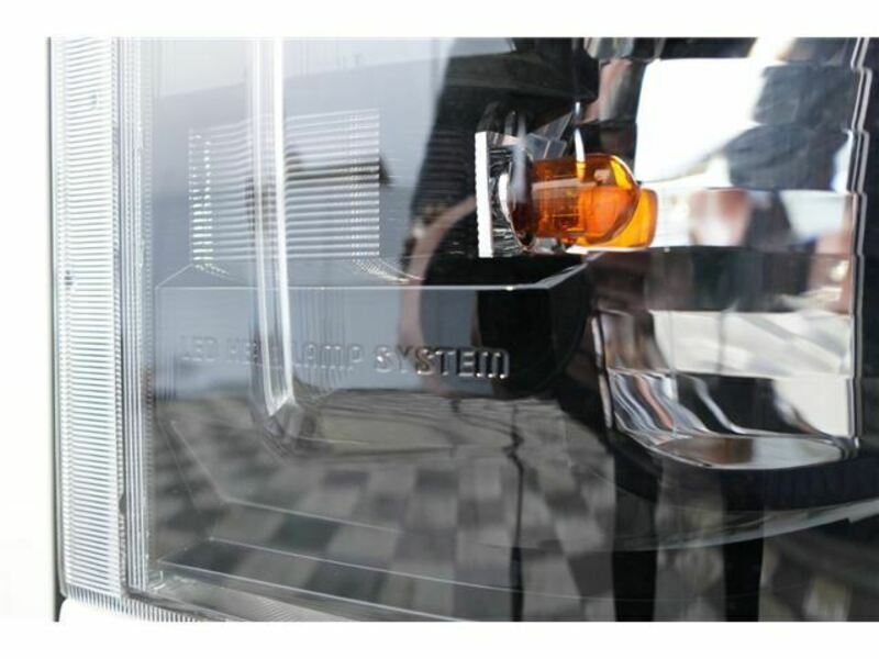HIACE VAN-13