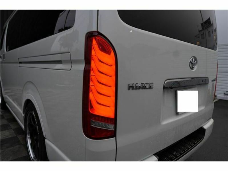 HIACE VAN-16