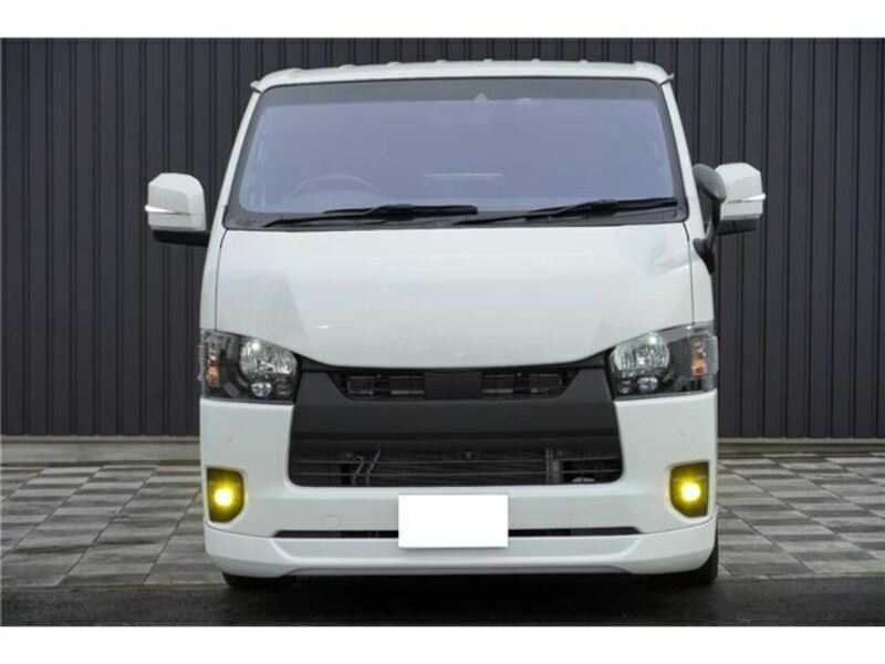 HIACE VAN-42