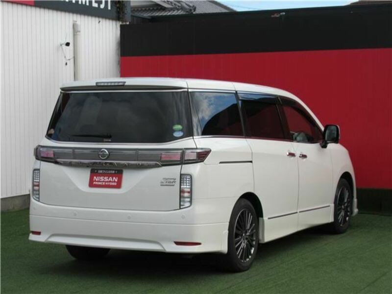 ELGRAND-5