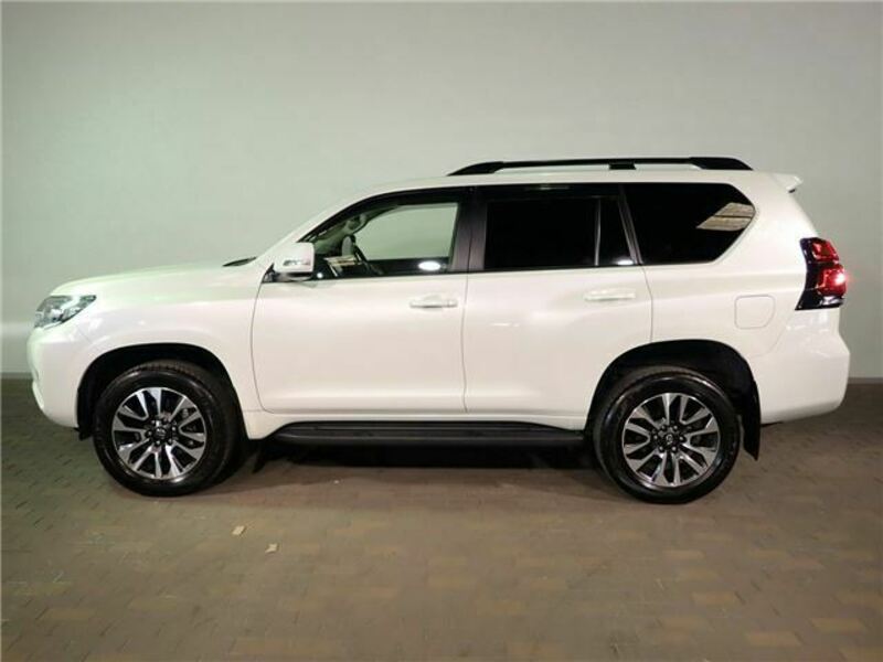 LAND CRUISER PRADO-30