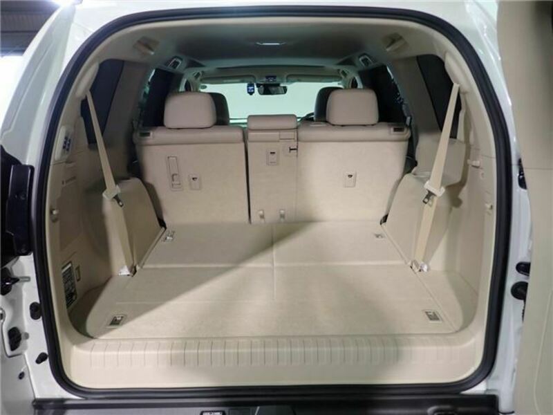 LAND CRUISER PRADO-34
