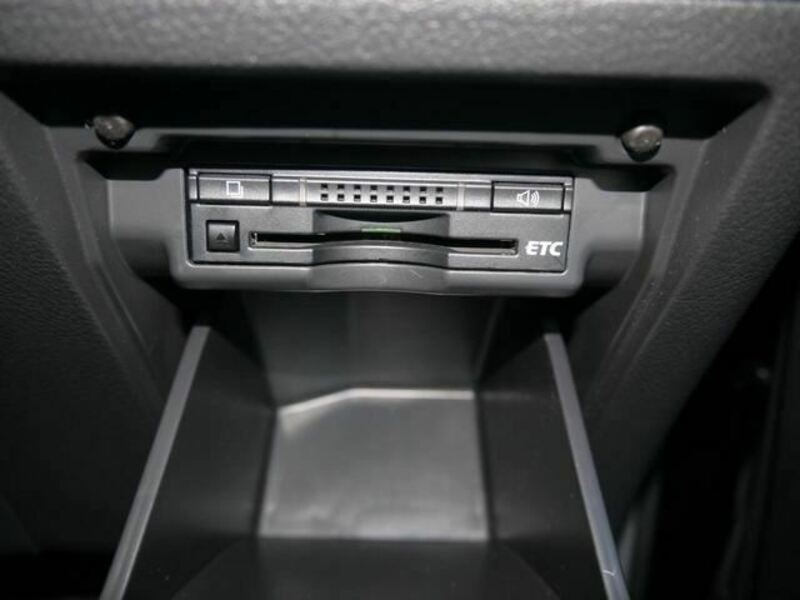 ALPHARD-8