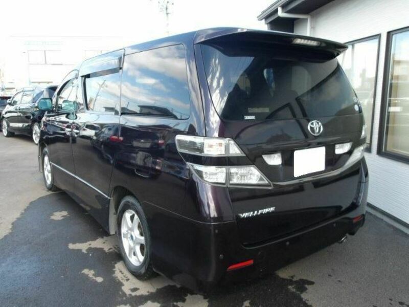 VELLFIRE-3