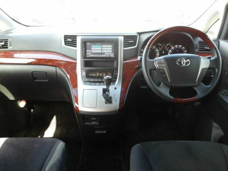 VELLFIRE-5