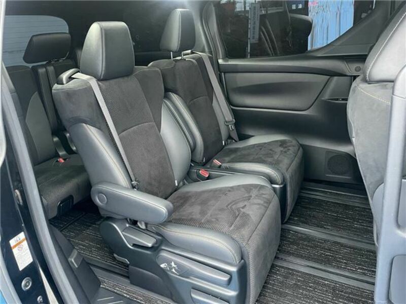 ALPHARD-13