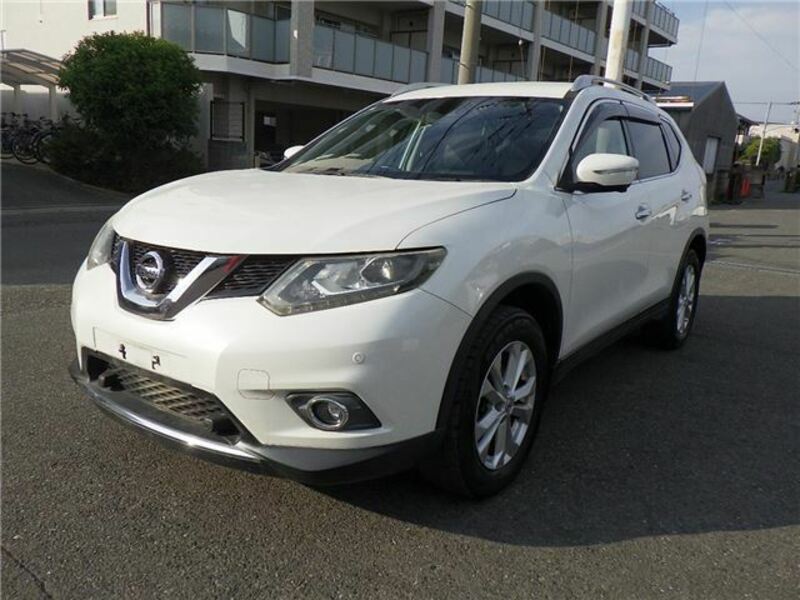 X-TRAIL