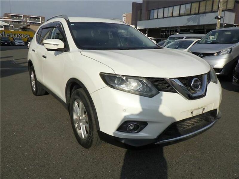 X-TRAIL