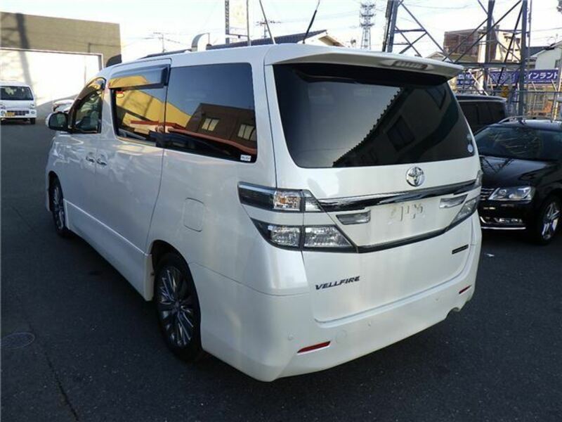 VELLFIRE