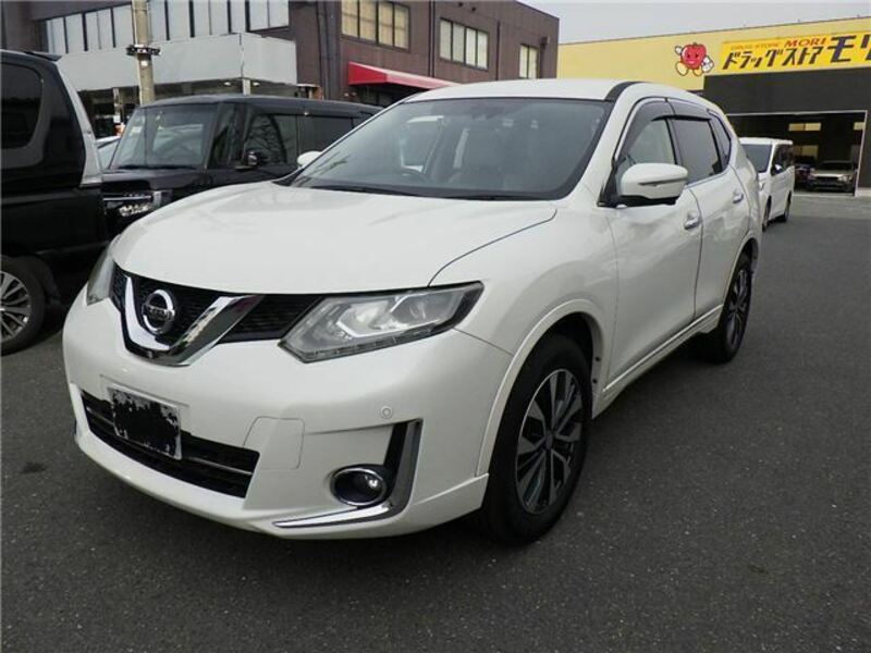 X-TRAIL