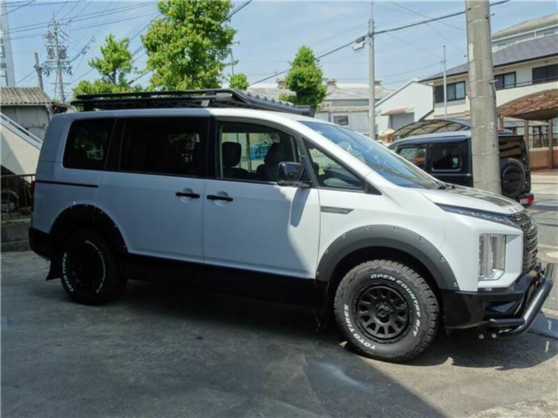 DELICA D5