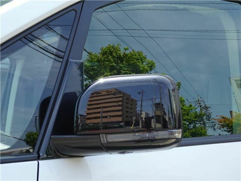 DELICA D5