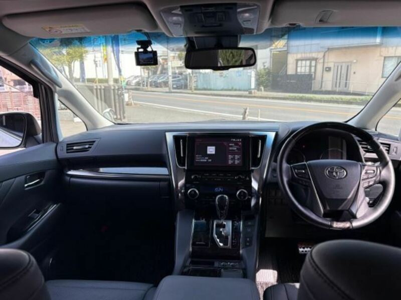 ALPHARD-4