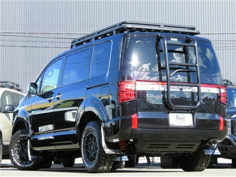 DELICA D5