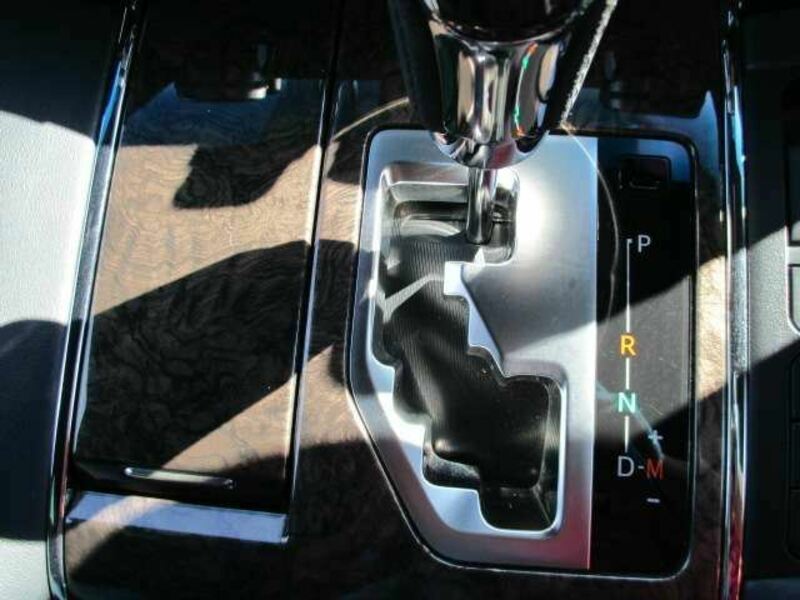 ALPHARD-16