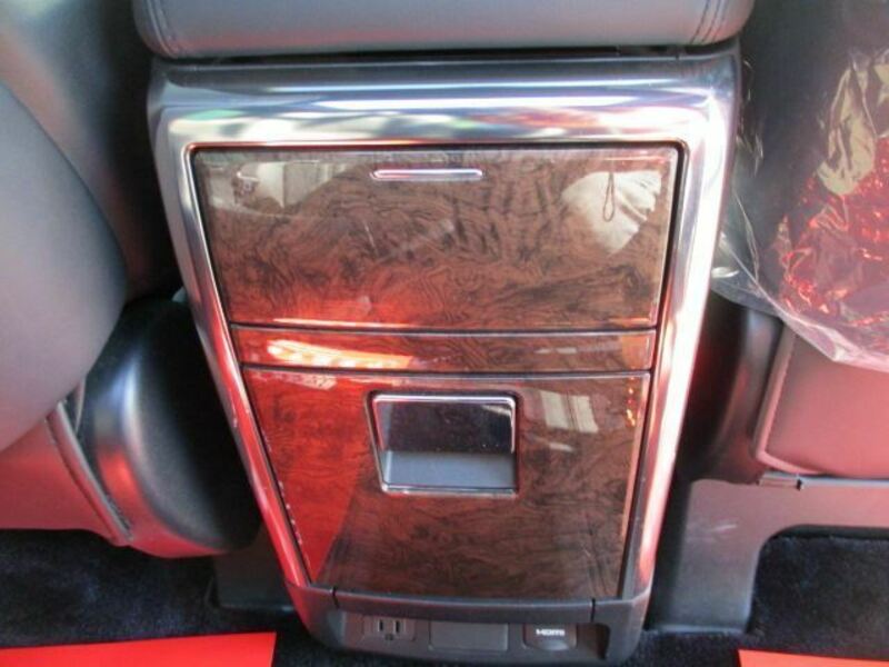 ALPHARD-41